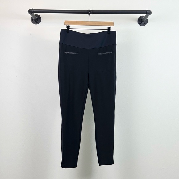 Cabi Tuxedo Side Stripe Zipper Pocket Leggings - Picture 4 of 6